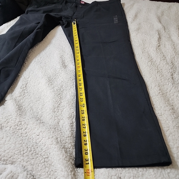 WRANGLER Workwear Work Pants Relaxed Fit Black Men's 44x32 - Picture 9 of 11